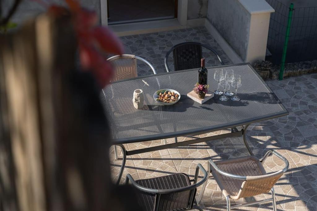 Bento Apartment - Best View On Town And Sea プチシャ エクステリア 写真